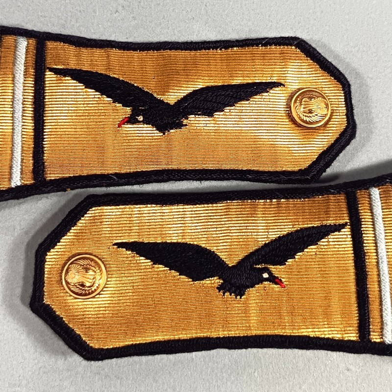 PAIRE D'EPAULETTES D'OFFICIER LIEUTENANT COLONEL DE L'AVIATION ARMEE DE L'AIR POUR LA TENUE DE GALA OU LE SPENCER